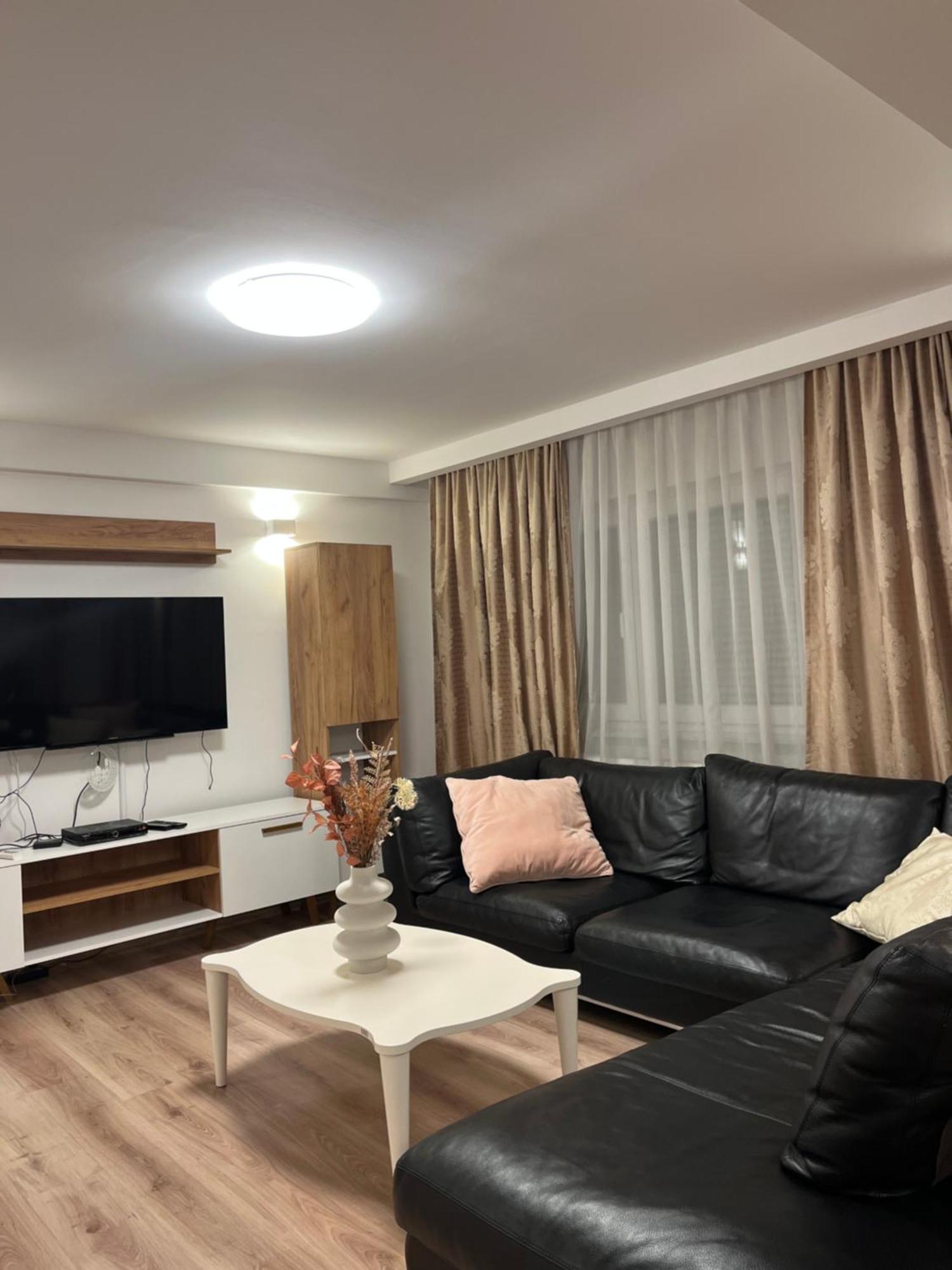 Ilidza Luxury Apartment SJJ Buitenkant foto